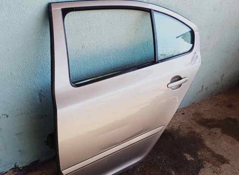 PUERTA TRASERA IZQUIERDA