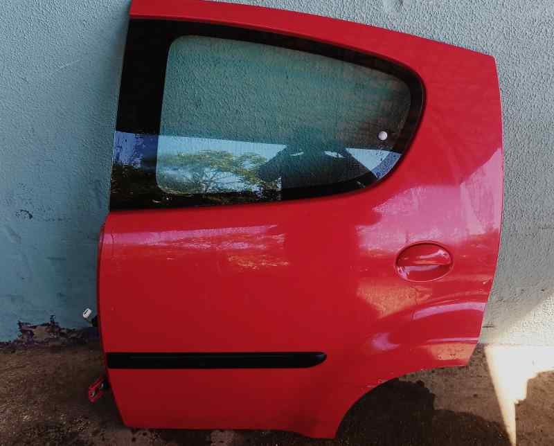 PUERTA TRASERA IZQUIERDA