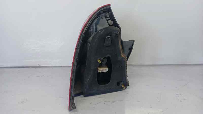 PILOTO TRASERO DERECHO