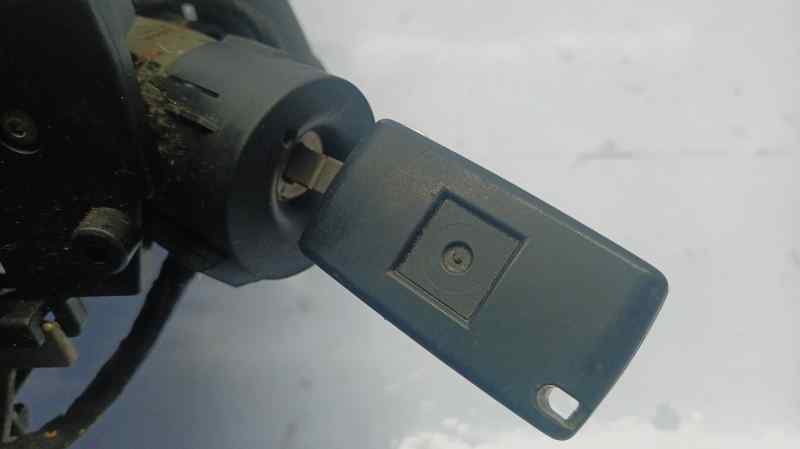 CONMUTADOR DE ARRANQUE