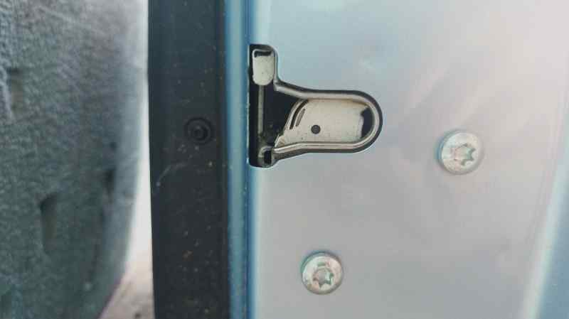 CERRADURA PUERTA DELANTERA DERECHA