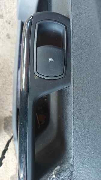 MANDO ELEVALUNAS DELANTERO DERECHO