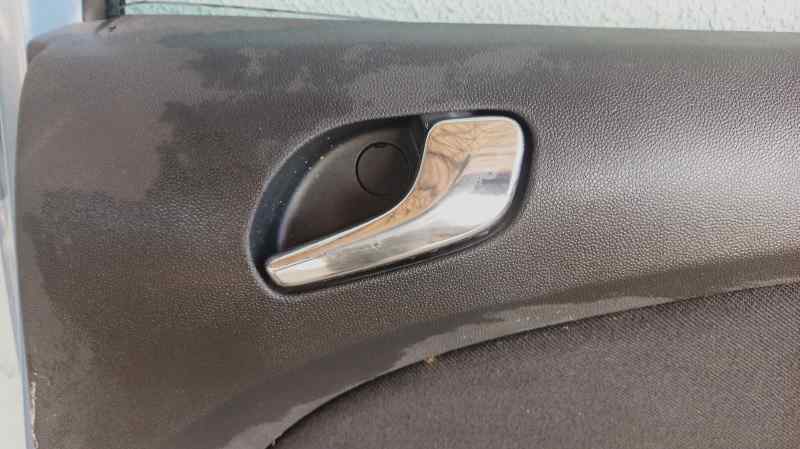 MANETA INTERIOR TRASERA DERECHA