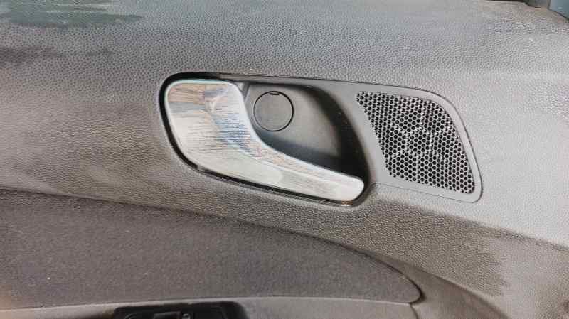 MANETA INTERIOR DELANTERA IZQUIERDA