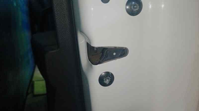 CERRADURA PUERTA DELANTERA DERECHA