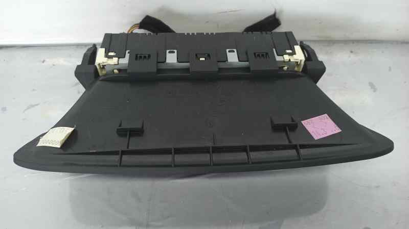 PANTALLA MULTIFUNCION