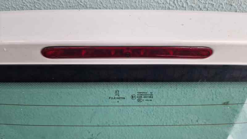 LUZ CENTRAL DE FRENO