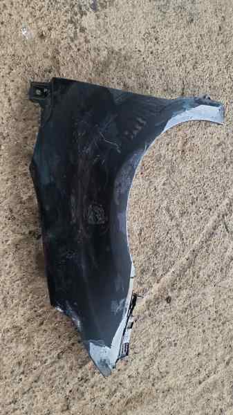 ALETA DELANTERA IZQUIERDA