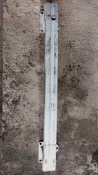 REFUERZO PARAGOLPES DELANTERO