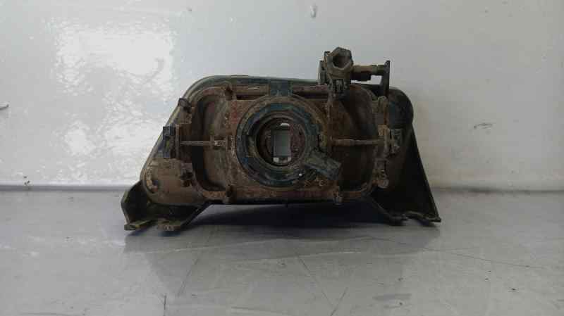 FARO ANTINIEBLA IZQUIERDO