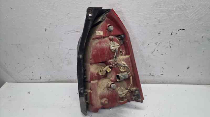 PILOTO TRASERO IZQUIERDO