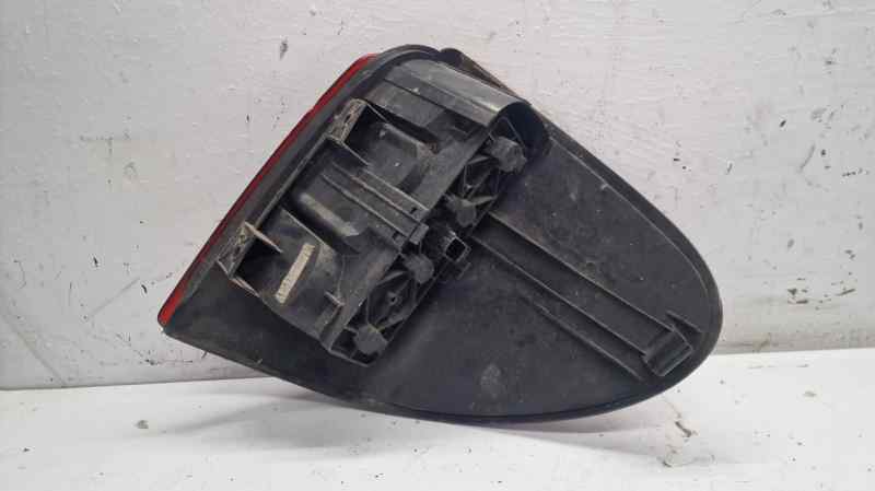 PILOTO TRASERO IZQUIERDO