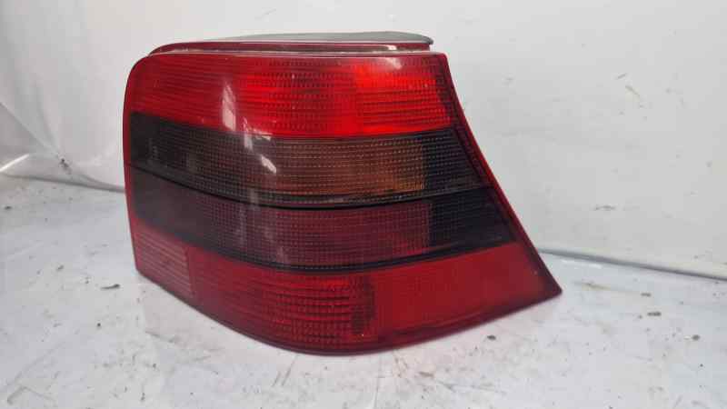 PILOTO TRASERO DERECHO