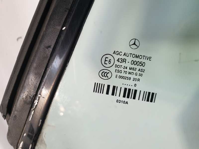 LUNA TRASERA DERECHA