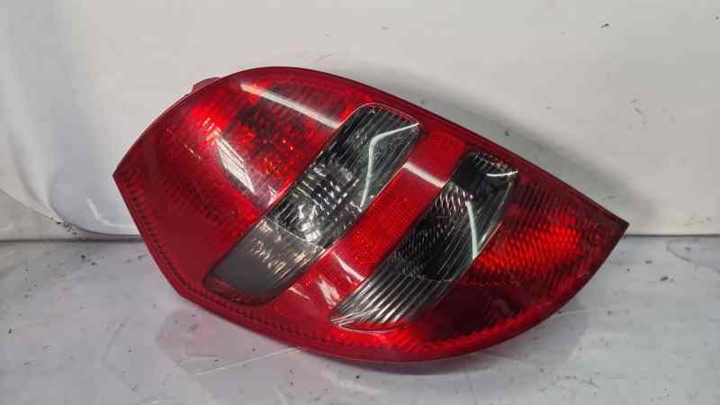 PILOTO TRASERO IZQUIERDO