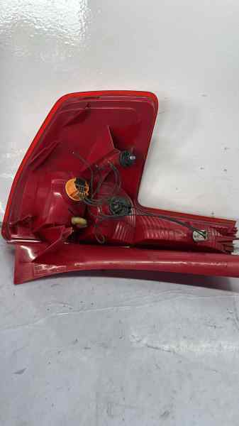 PILOTO TRASERO DERECHO