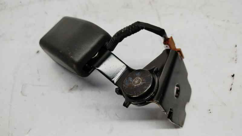 898J0J9100 PINZA CINTURON HYUNDAI KONA