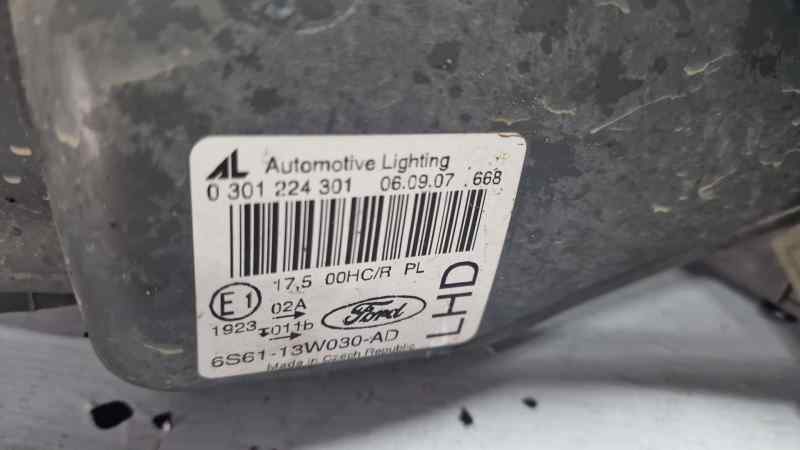 1305236138 FARO IZQUIERDO FORD FIESTA (CBK)