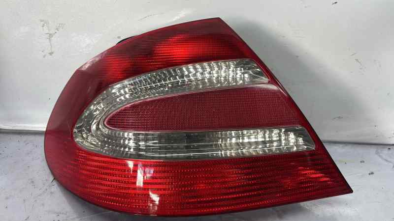 PILOTO TRASERO IZQUIERDO