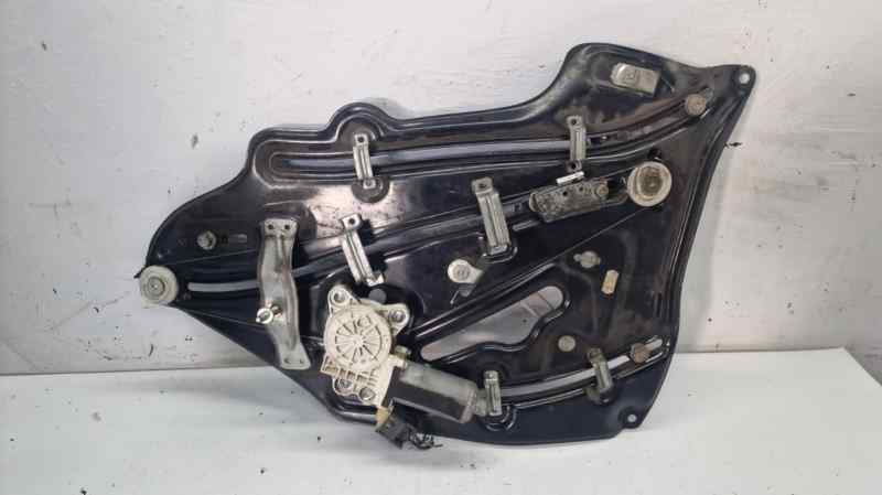 ELEVALUNAS TRASERO IZQUIERDO