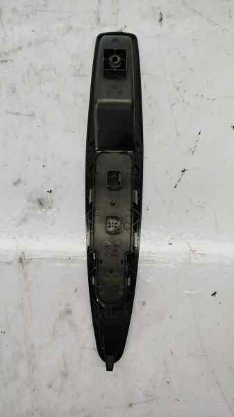 MANDO ELEVALUNAS DELANTERO IZQUIERDO 