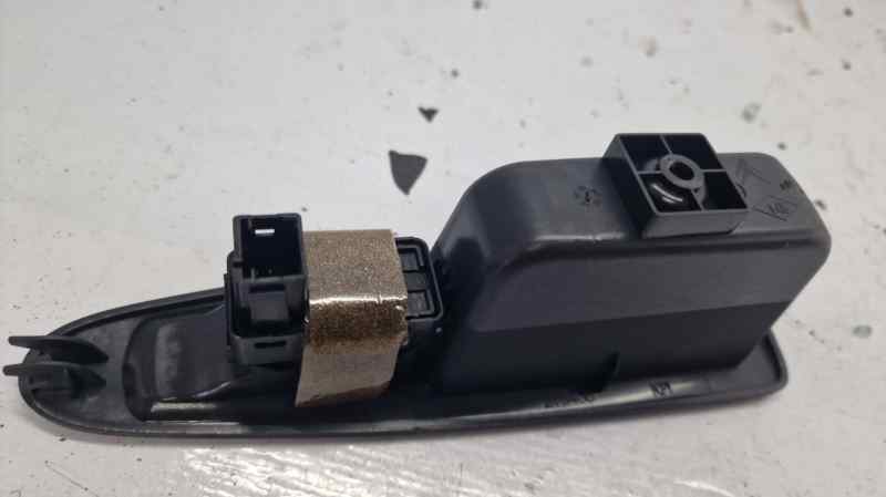 MANDO ELEVALUNAS TRASERO IZQUIERDO