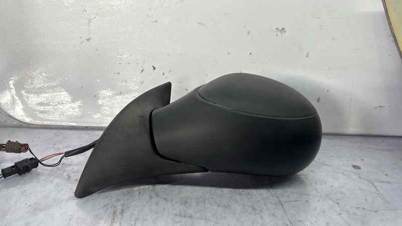 RETROVISOR IZQUIERDO