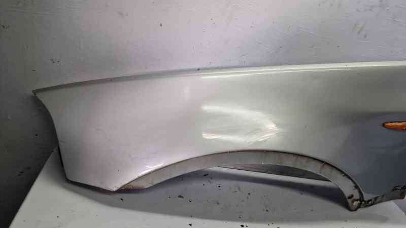 ALETA DELANTERA IZQUIERDA