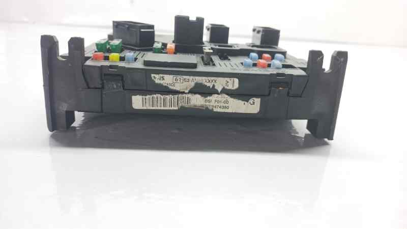 CAJA RELES - FUSIBLES