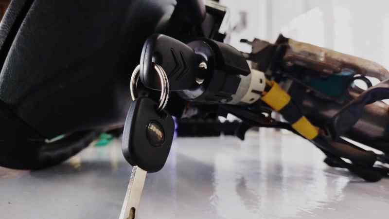 CONMUTADOR DE ARRANQUE