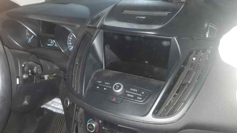 PANTALLA MULTIFUNCION