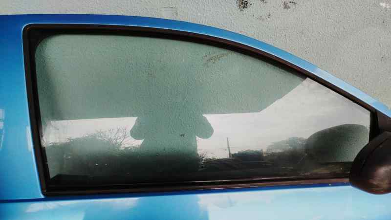 LUNA DELANTERA DERECHA