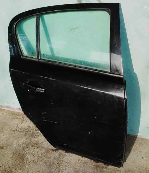 PUERTA TRASERA DERECHA