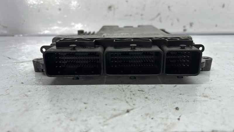 237102265R CENTRALITA MOTOR UCE RENAULT MASTER KOMBI