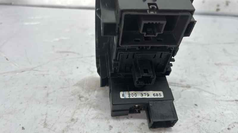 8200379685 MANDO LUCES RENAULT MASTER II PHASE 2 COMBI