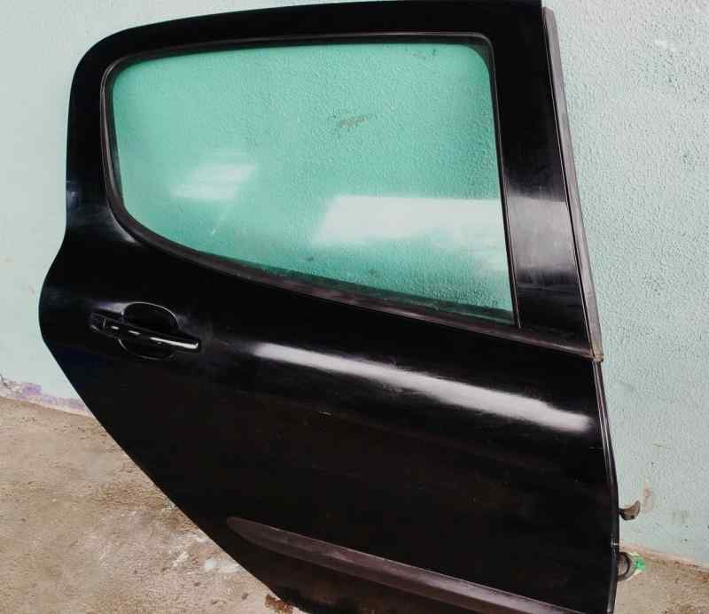 PUERTA TRASERA DERECHA