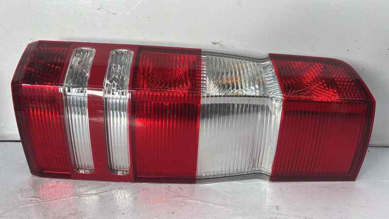 PILOTO TRASERO DERECHO