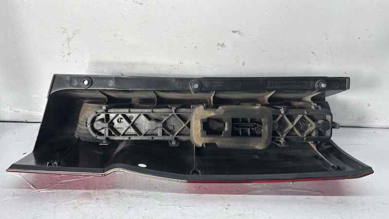 PILOTO TRASERO DERECHO