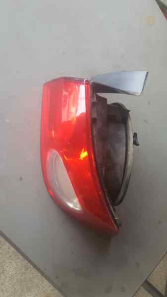 PILOTO TRASERO DERECHO