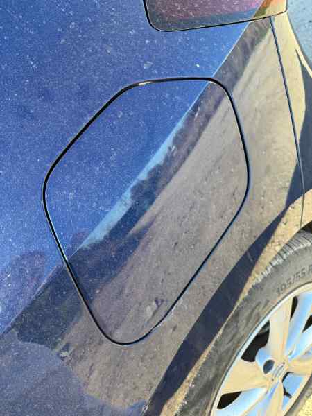 TAPA EXTERIOR COMBUSTIBLE