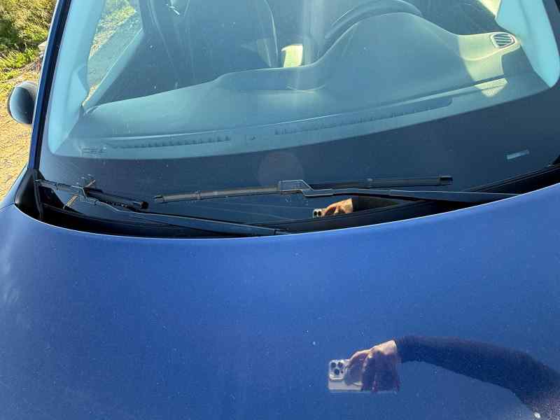 BRAZO LIMPIA DELANTERO DERECHO