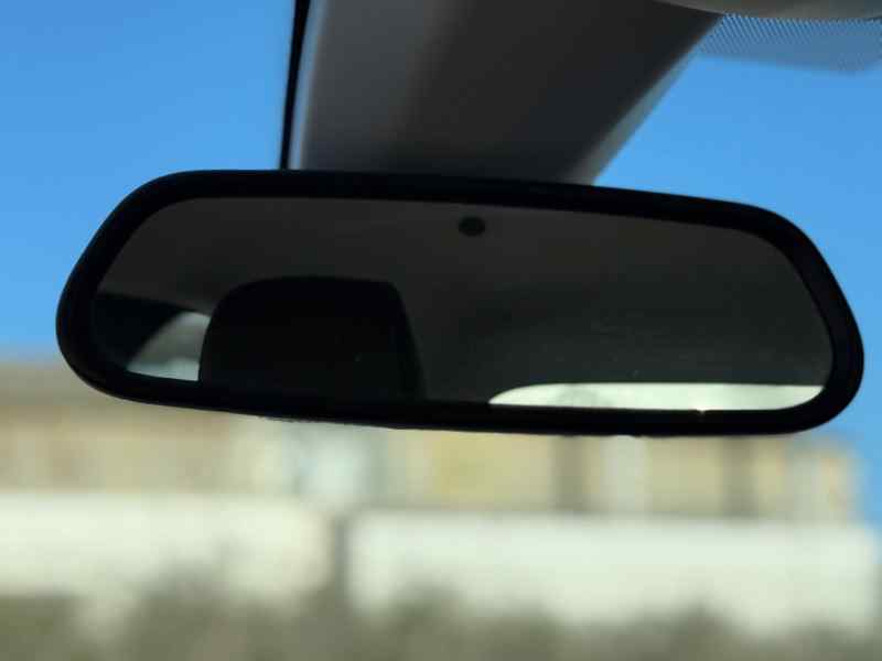 ESPEJO INTERIOR