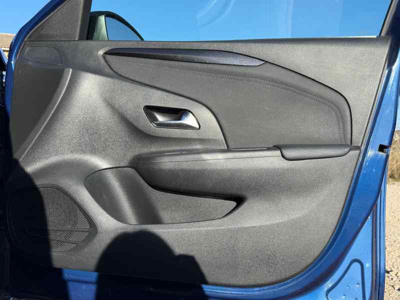 GUARNECIDO PUERTA DELANTERA DERECHA