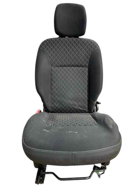 ASIENTO DELANTERO IZQUIERDO