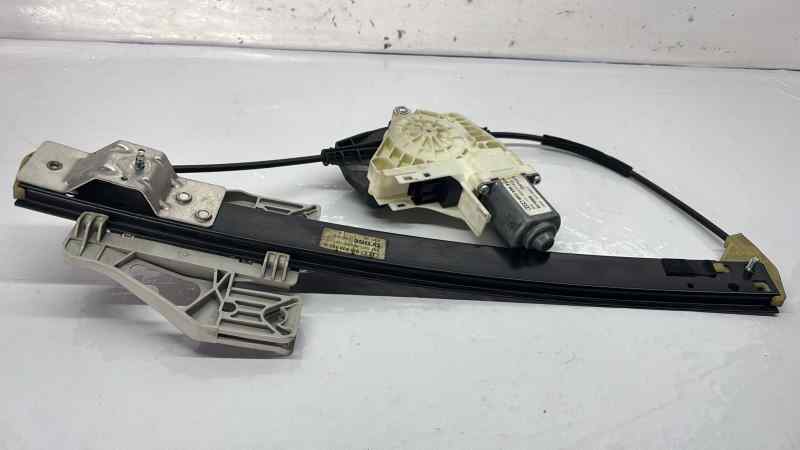 ELEVALUNAS TRASERO DERECHO