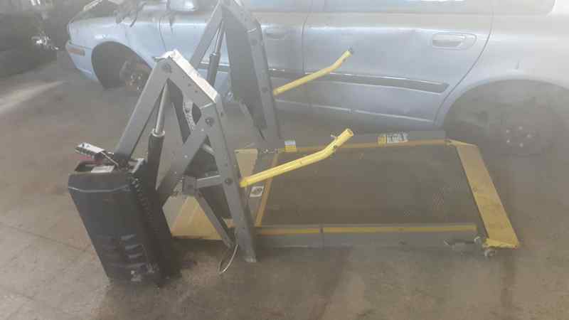 PLATAFORMA ELEVADORA SILLA RUEDAS 