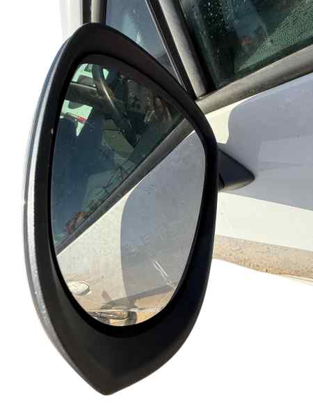 RETROVISOR IZQUIERDO