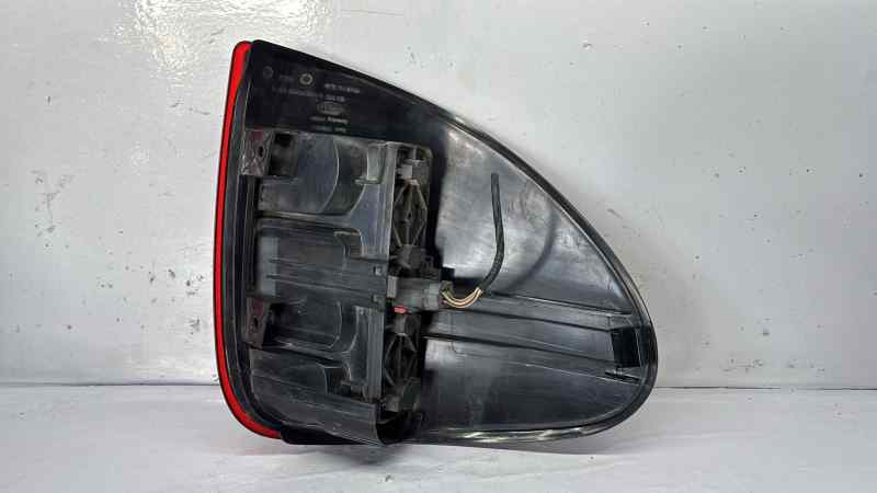 PILOTO TRASERO DERECHO