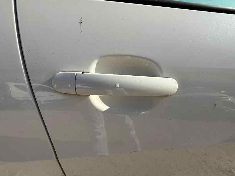 MANETA EXTERIOR DELANTERA DERECHA