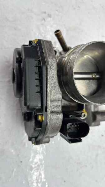 408237111012 CAJA MARIPOSA VOLKSWAGEN GOLF IV BERLINA (1J1)